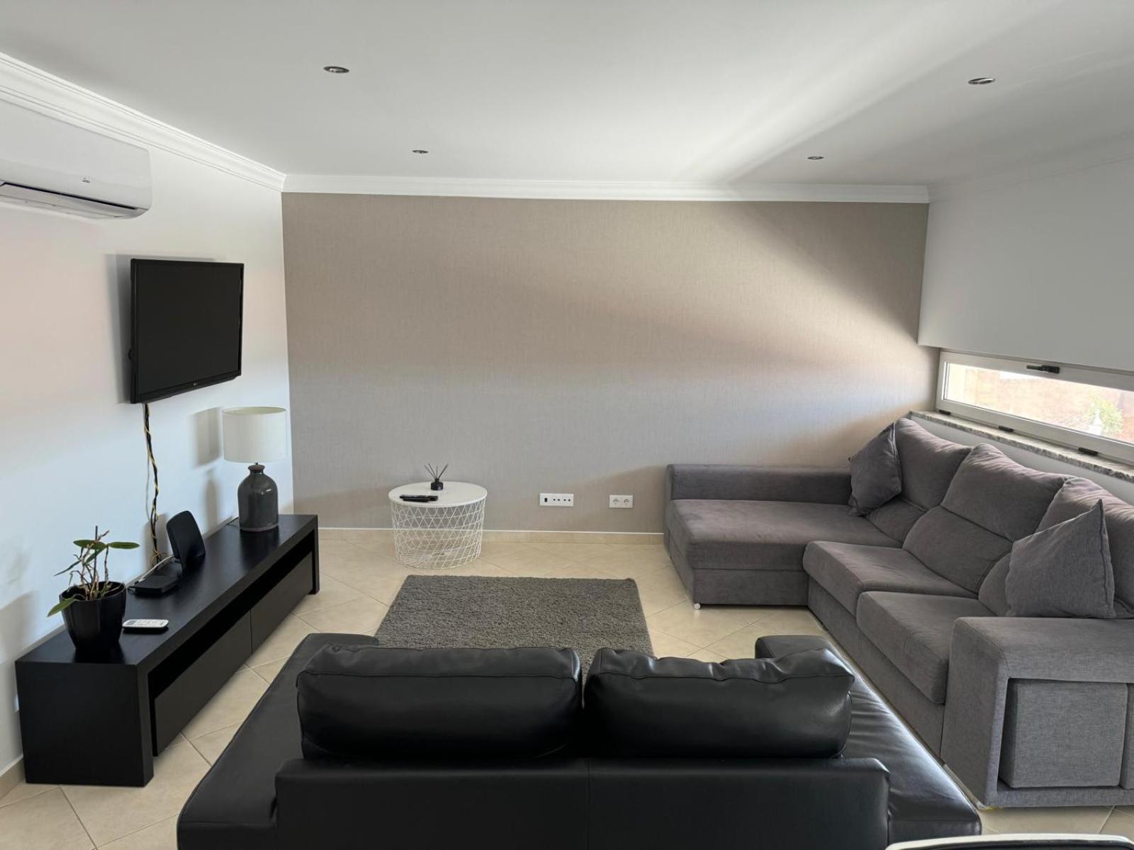 Modern 2 Bed Apartment 5Km Carvoeiro لاغوا المظهر الخارجي الصورة