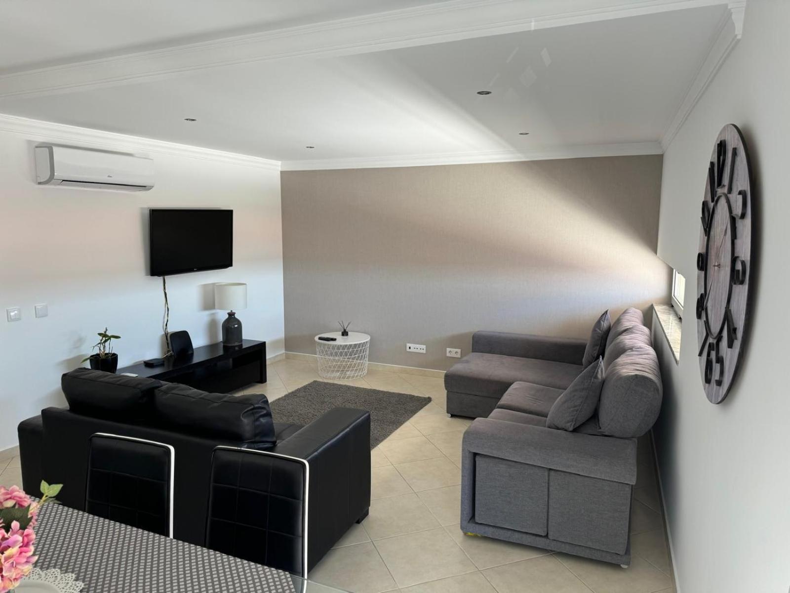 Modern 2 Bed Apartment 5Km Carvoeiro لاغوا المظهر الخارجي الصورة